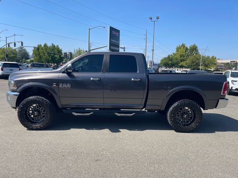 Used 2015 RAM 2500 Laramie w/ Convenience Group AWD/4WD image 5