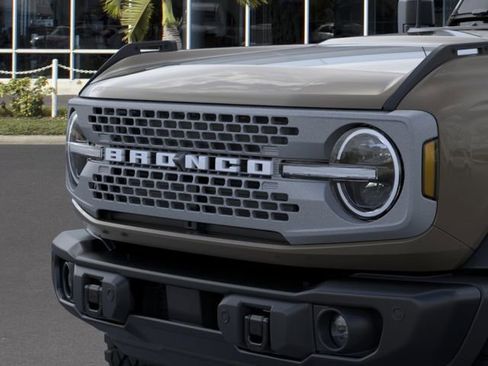New 2026 Ford Bronco Badlands image 19