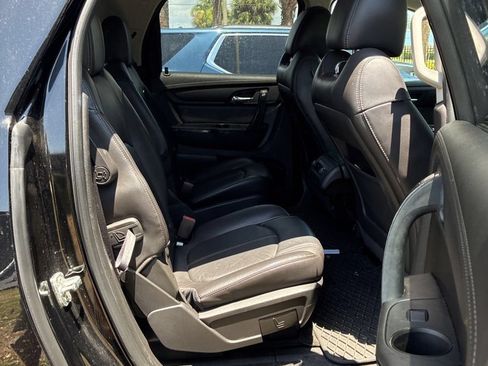 Used 2017 GMC Acadia Limited SLT FWD image 12