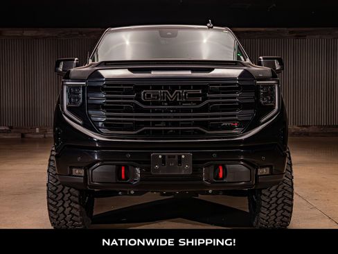 Used 2024 GMC Sierra 1500 AT4 w/ Technology Package image 4