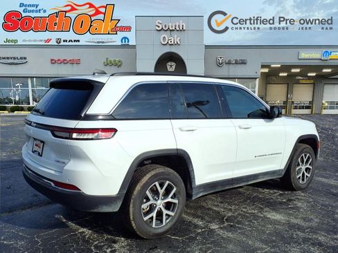 Certified 2024 Jeep Grand Cherokee Limited image 3