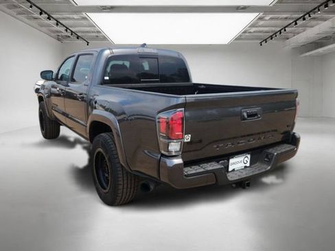 Used 2021 Toyota Tacoma Limited w/ Nightshade Package AWD/4WD image 3