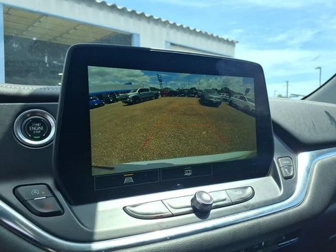 Used 2023 Chevrolet Blazer LT FWD image 19
