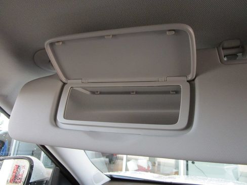 New 2026 Chevrolet Trax LS w/ LS Convenience Package FWD image 35