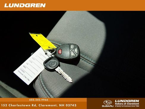 Used 2015 Chevrolet Traverse LT w/ Traveler's Package FWD image 26
