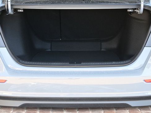 New 2026 Honda Accord SE image 9