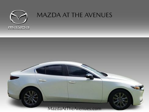 Used 2021 MAZDA MAZDA3 s FWD image 13