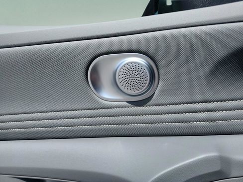 Certified 2024 Hyundai Elantra SEL w/ Convenience Package image 27