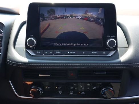 Certified 2023 Nissan Rogue S image 30