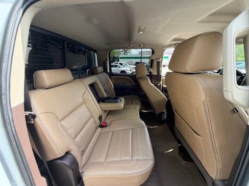 Used 2018 GMC Sierra 3500 Denali w/ Duramax Plus Package AWD/4WD image 32