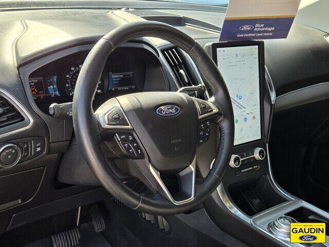 Certified 2022 Ford Edge Titanium AWD/4WD image 19