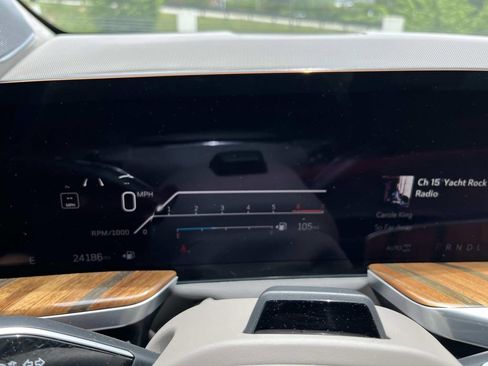 Certified 2025 Cadillac Escalade Sport Platinum AWD/4WD image 42