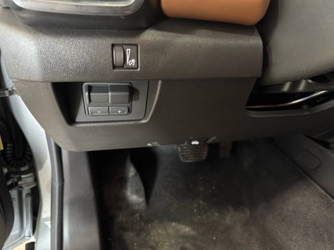 New 2026 GMC Canyon AT4 w/ Technology Plus Package image 18