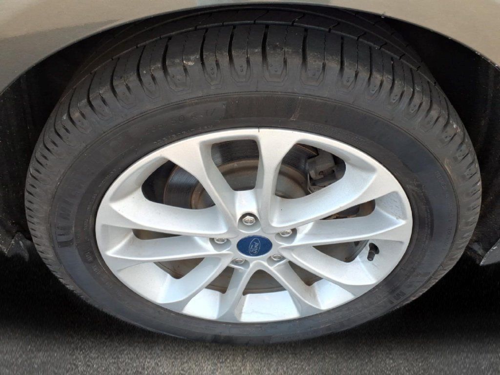 Certified 2020 Ford Fusion SE FWD image 25