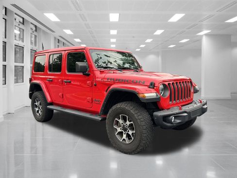 Used 2022 Jeep Wrangler Unlimited Rubicon w/ Steel Bumper Group AWD/4WD image 3