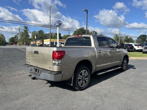 Used 2008 Toyota Tundra 4x4 CrewMax image 5