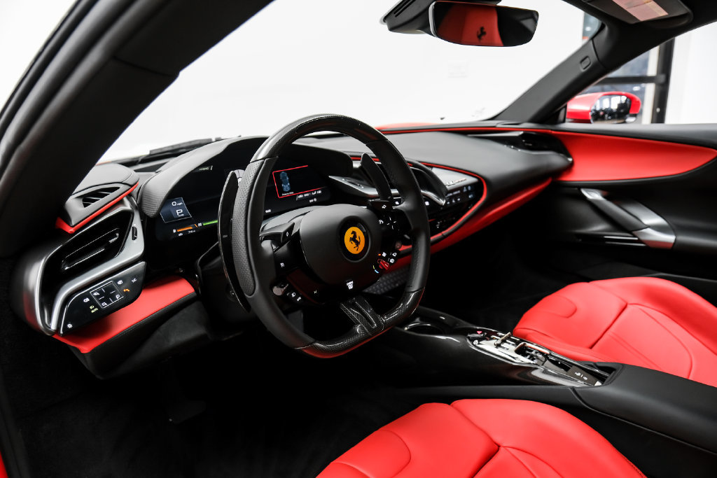 Used 2023 Ferrari SF90 Stradale AWD/4WD image 7
