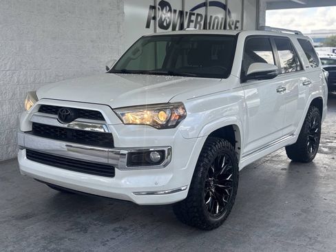 Used 2017 Toyota 4Runner Limited RWD image 2