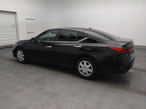Used 2019 Nissan Altima 2.5 S FWD image 3