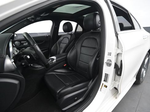 Used 2017 Mercedes-Benz C 300 4MATIC Sedan image 35