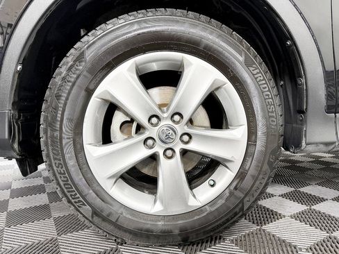 Used 2015 Toyota RAV4 XLE AWD/4WD image 23