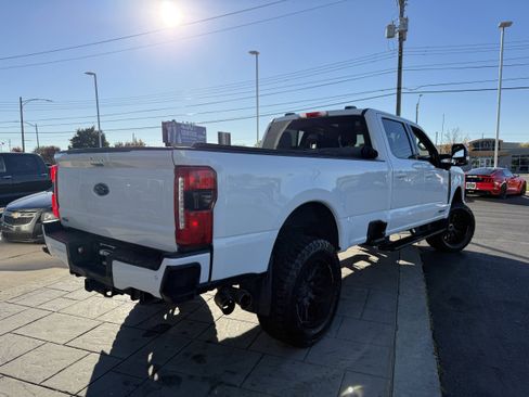 Used 2023 Ford F250 Lariat w/ Lariat Ultimate Package image 3