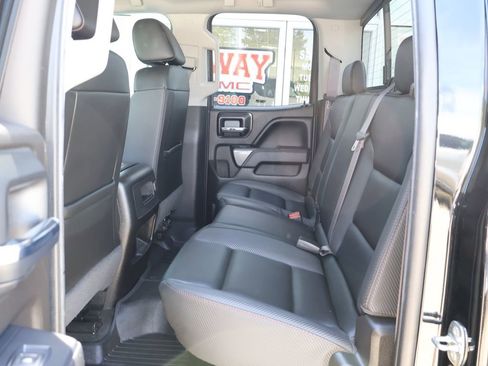 Used 2017 GMC Sierra 1500 SLT AWD/4WD image 25
