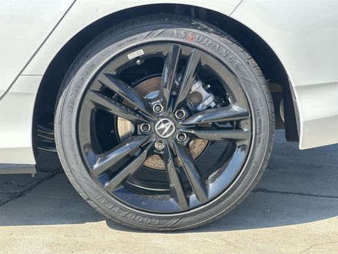 New 2026 Acura Integra A-Spec FWD image 9