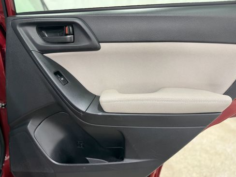 Used 2015 Subaru Forester 2.5i Premium w/ Protection Package #1 image 29