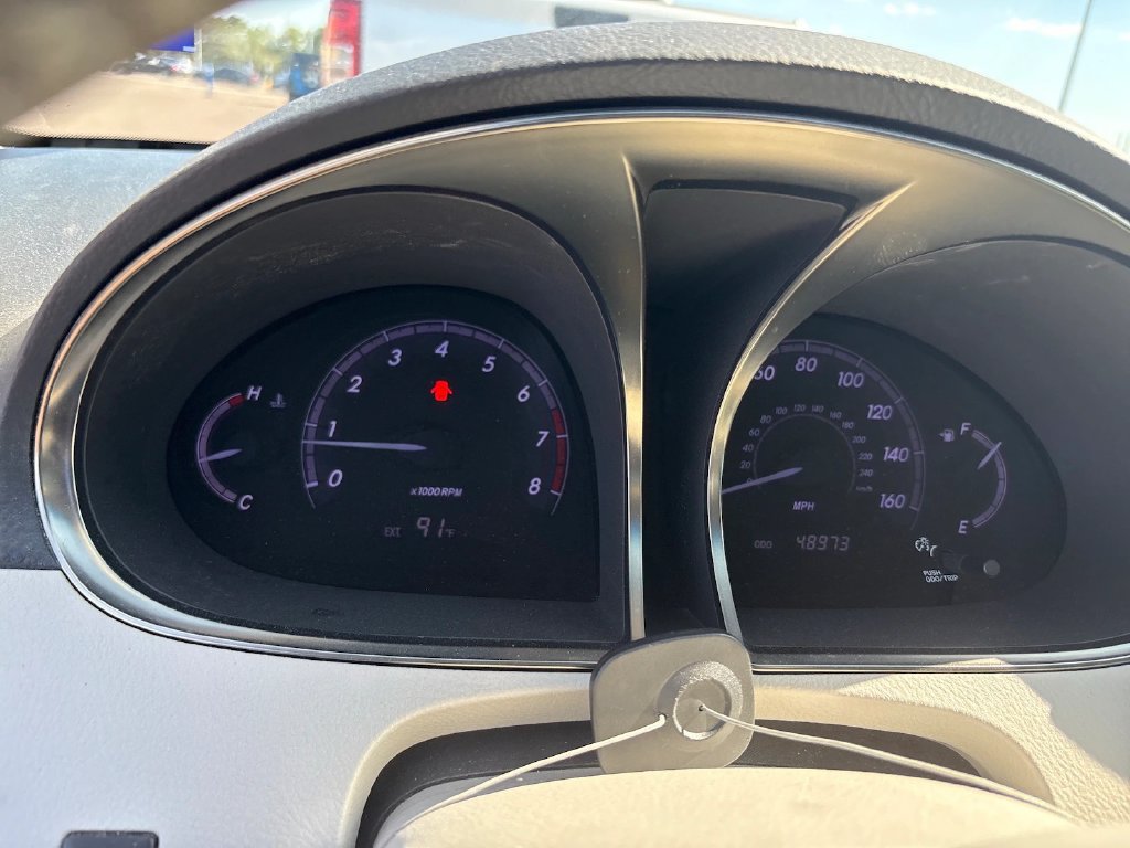 Used 2011 Toyota Avalon FWD image 10