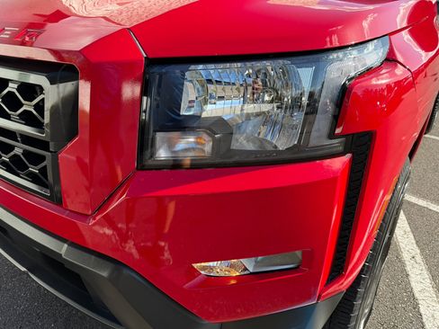 Used 2022 Nissan Frontier S w/ Technology Package image 12