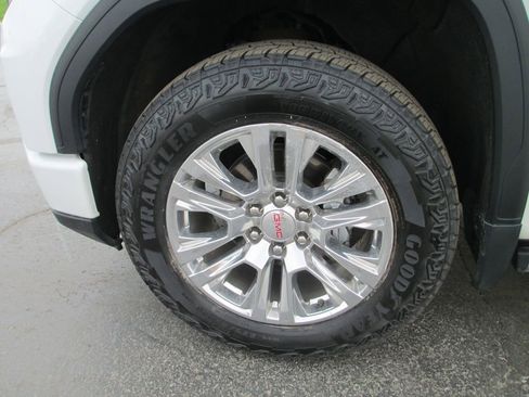 Used 2022 GMC Sierra 1500 Denali image 14