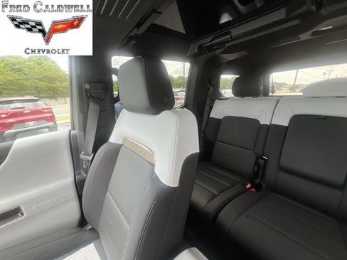 Used 2025 GMC Hummer EV 3X AWD/4WD image 12