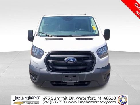Used 2020 Ford Transit 250 Low Roof RWD image 3
