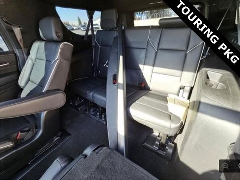 Used 2022 Cadillac Escalade ESV Sport w/ Touring Package image 7
