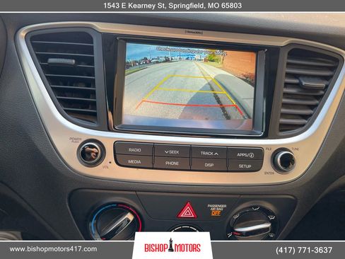 Used 2022 Hyundai Accent SEL image 24