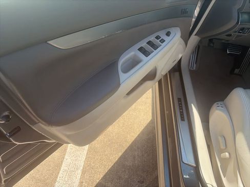 Used 2012 INFINITI G37 Journey w/ Premium Pkg RWD image 18