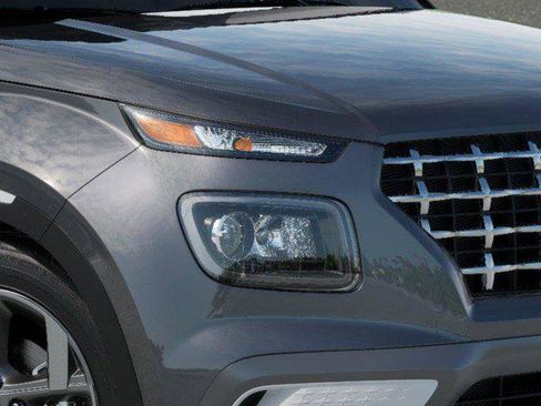 New 2026 Hyundai Venue SEL image 9