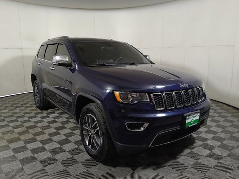 Used 2018 Jeep Grand Cherokee Limited AWD/4WD image 13