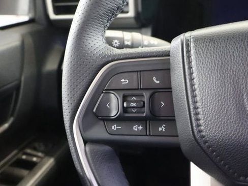 New 2025 Toyota 4Runner SR5 image 15