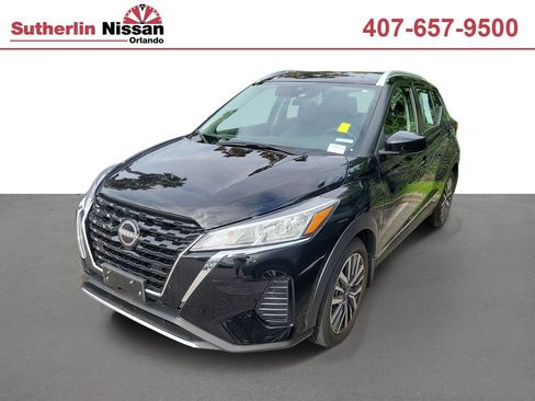 Used 2024 Nissan Kicks SV FWD image 1
