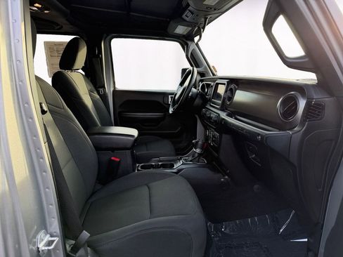 Used 2019 Jeep Wrangler Unlimited Sport S image 15