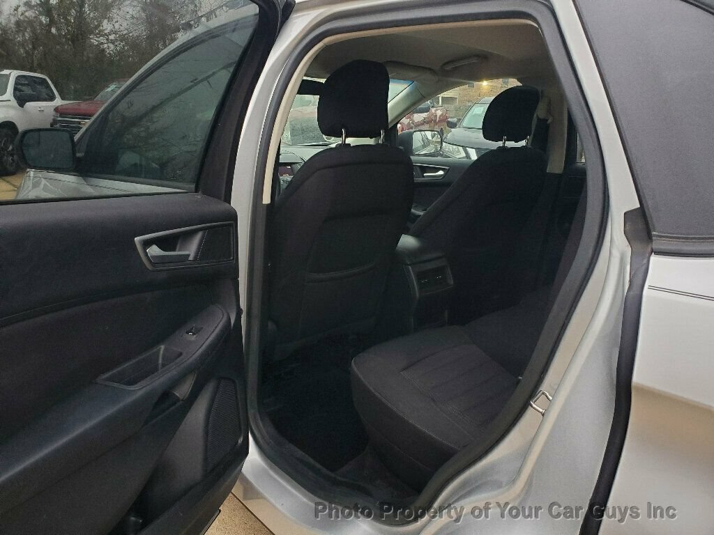 Used 2015 Ford Edge SE FWD image 26