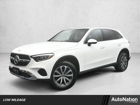 Certified 2026 Mercedes-Benz GLC 300 4MATIC image 1