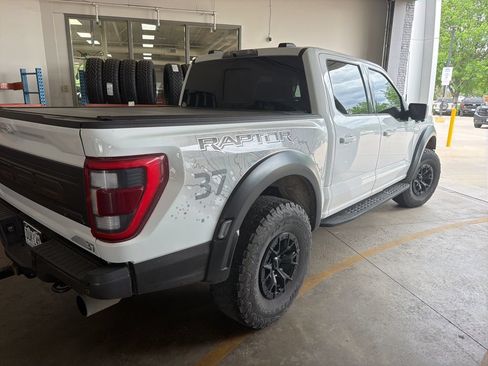 Used 2023 Ford F150 Raptor w/ Raptor 37 Performance Package AWD/4WD image 4