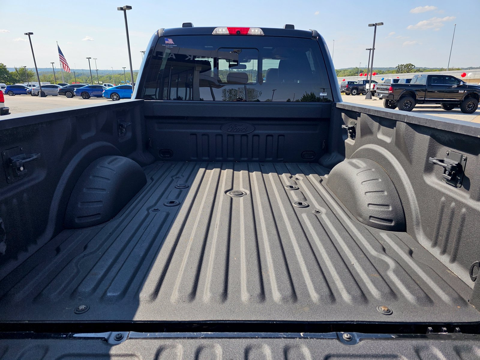 Used 2022 Ford F350 King Ranch w/ King Ranch Ultimate Package AWD/4WD image 5