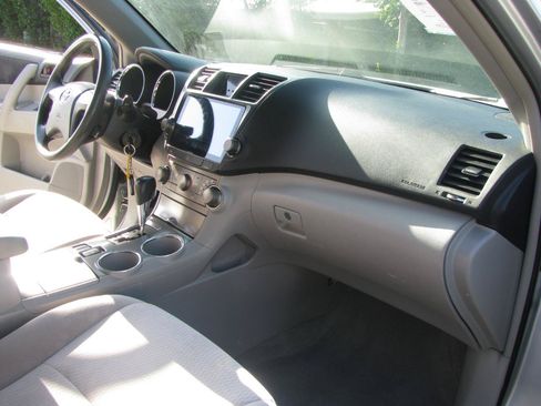 Used 2008 Toyota Highlander 2WD image 14