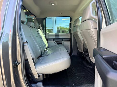 Used 2017 Ford F350 XL w/ STX Appearance Package AWD/4WD image 36