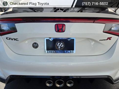 Used 2024 Honda Civic Type R image 17