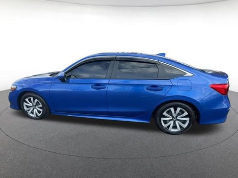 Used 2024 Honda Civic Touring image 9